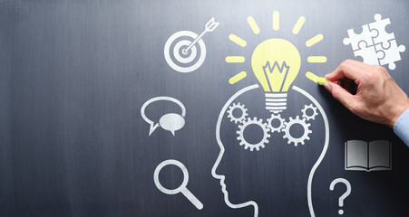 花椒树有几种除草方式