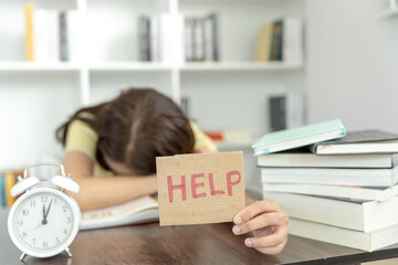 花椒树有几种除草方式