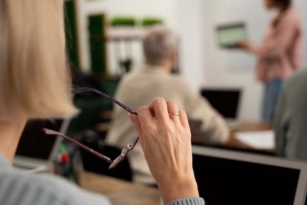 高铁站没带身份证怎么进站