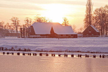 贝加尔湖在哪里